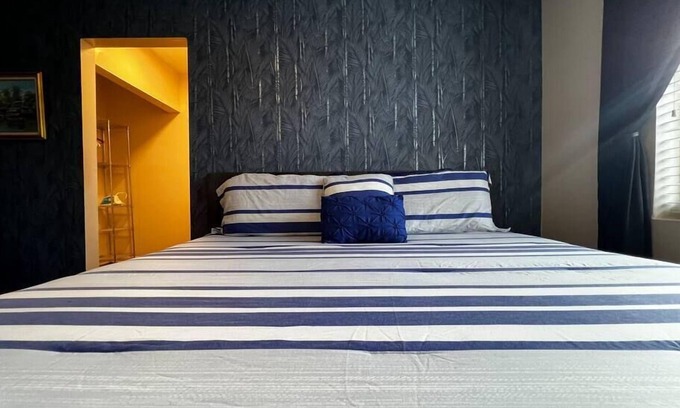Little Haiti Apartment | Top-Rated King Bed Studio Steps from Wynwood's Excitement