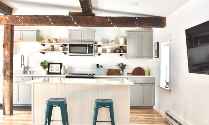 Topsham Apartment | Newly Designed 1BR Near Downtown Brunswick - Rated 9.6/10
