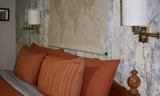 Valle Bed & Breakfast | Cozy King Suite in Bed & Breakfast by the Grand Canyon