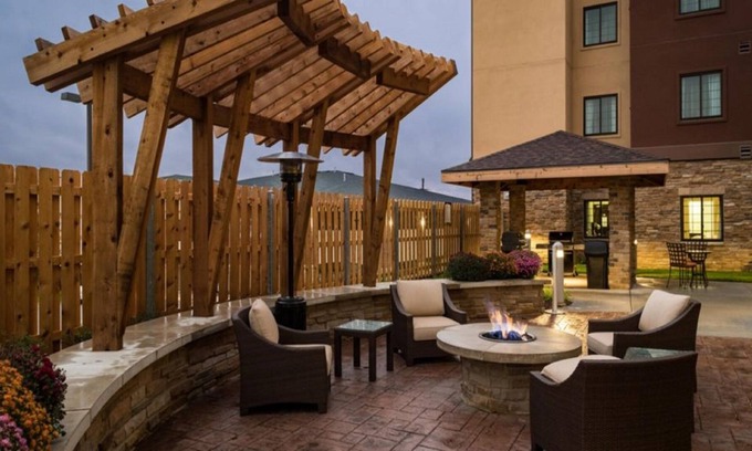 Wichita Falls Apartment | Comfortable King Suite in Wichita Falls for Business Travelers