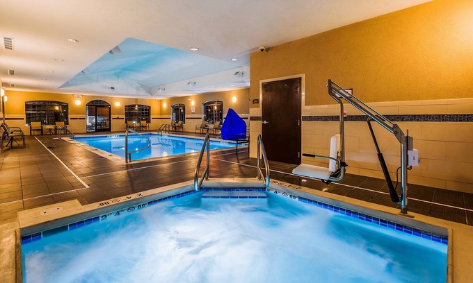 Bismarck Condo | Cozy King Suite Near Downtown with Free Breakfast & Pool