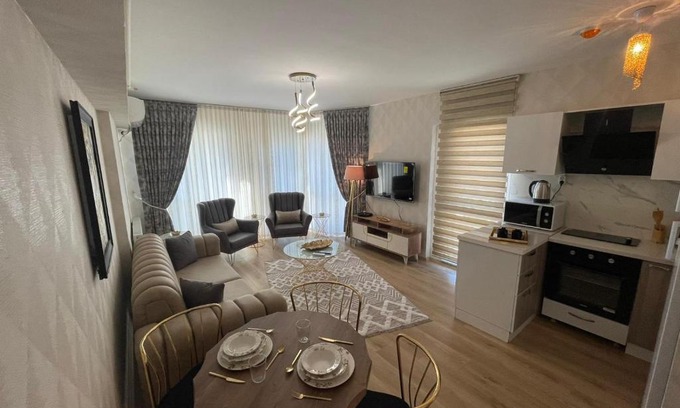 Esenyurt Apartment | Cozy 1-Bedroom Retreat with Wifi & Nearby Amenities