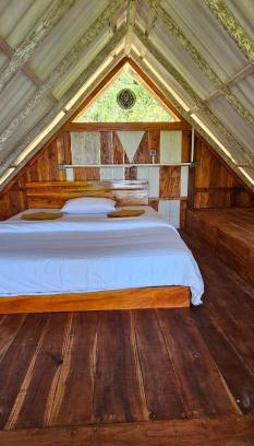 Ella Ski Chalet | Budget-Friendly Kingdom of Rustic Ella - 9.7/10 Rated Stay