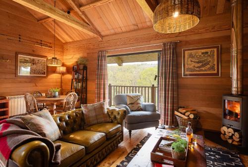 Bodmin House | Escape to Kingfisher Cabin on a Private Riverside Estate