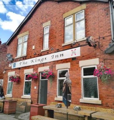 Worksop House | Cozy Kings Inn Public House with Complimentary Breakfast
