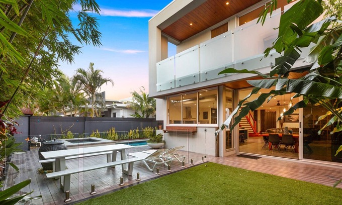 Kingscliff House | Discover Kingscliff: Salt Village Retreat with Oceanfront Views