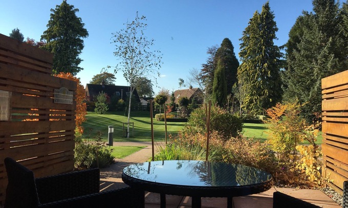 Inverness Hotel | Unwind at Kingsmills Hotel: 4-Star Spa & Pool Retreat