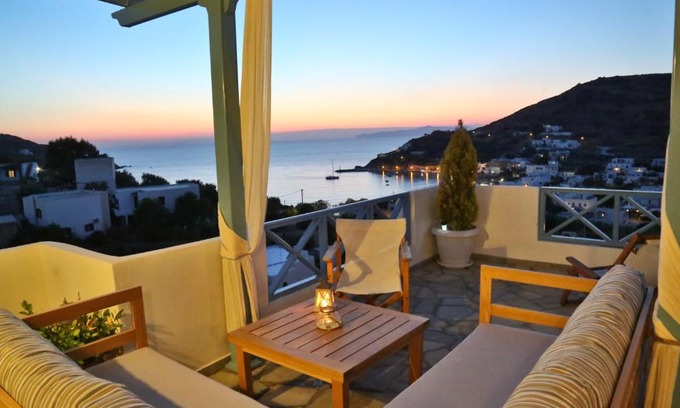 Kini Apartment | Discover Kini Bay: Oceanfront Retreat with 9.4 Rating