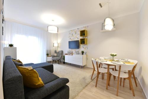 Szekesfehervar Apartment | Explore Királykút 1 Apartment - Family Friendly Getaway