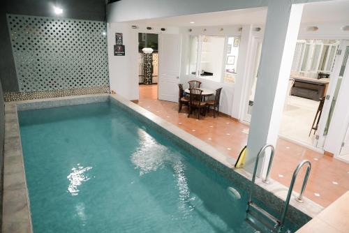 Bogor Tengah House | Discover Kirana Guest House Bogor: Pool & Family Friendly