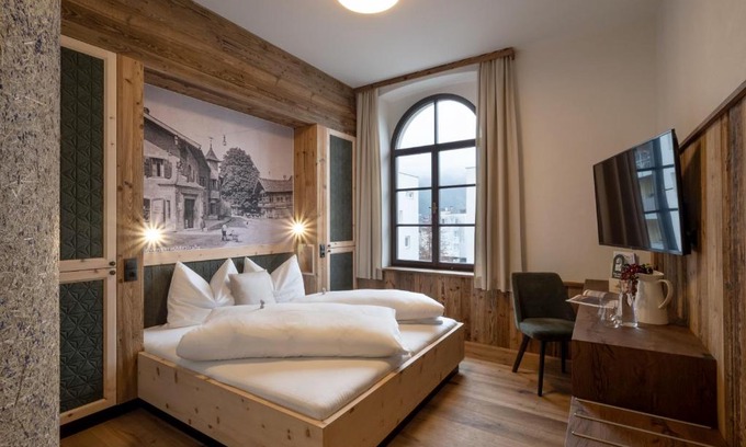 Woergl Hotel | Discover Kirchenwirt Wörgl: Guest Rated 9/10 & Pet Friendly
