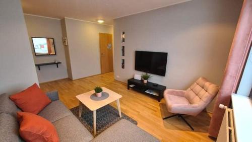 Grundarfjordur Apartment | Discover Kirkjufell Central Apartment: Top-Rated Family Stay