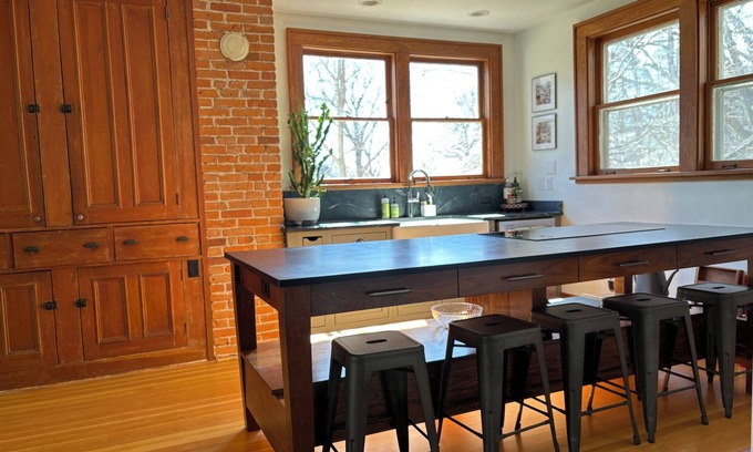 Twain House | Discover the Historic Kirkwood House with Pool & Family Amenities