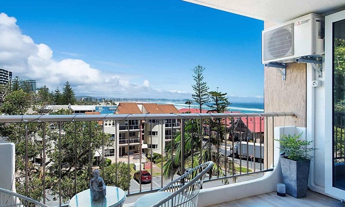 Coolangatta Apartment | Beachfront Comfort at Kirra Gardens - Min. 3 Night Stays