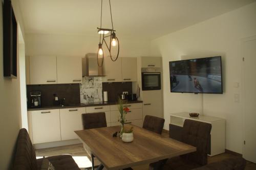 Breitenbrunn Apartment | Top-Rated Kirschbluetenappartements with Family-Friendly Amenities