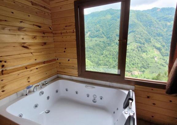 Cayirduzu Ski Chalet | Rustic Kirsula Mountain Retreat with Family-Friendly Amenities