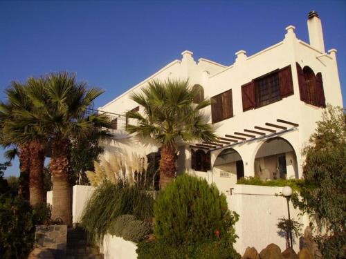 Sithonia Apartment | Beachfront Bliss at Kis-Kis: 10/10 Guest Rated Retreat