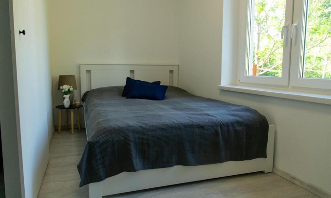 Nagyrev Apartment | Family-Friendly Stay at KisházadVendégház Awaits You