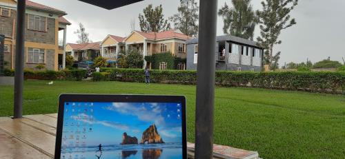 Kisumu House | Convenient Kisumu Airport View 2BR Apartment for Families