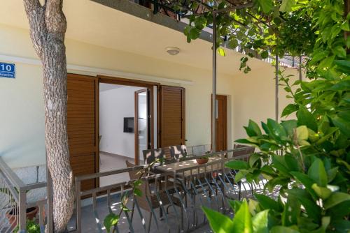 Trogir Apartment | Child-Friendly Kiwi Hotel: Guest Rated 9.7/10