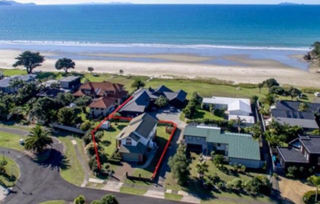 Matarangi House | Seaside Kiwi Kuta: Family-Friendly Beach Access Awaits
