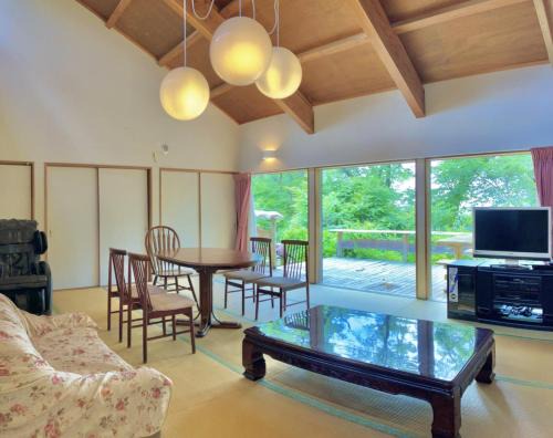 Kasama House | Discover Kiyo's Gokokuen "Tatsumado" - Family-Friendly Retreat
