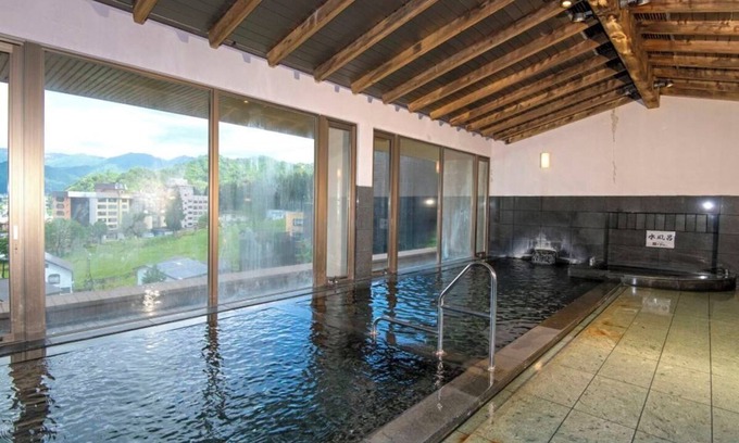 Yuzawa-machi House | Exceptional KKR Yuzawa Yukiguni with Hot Tub & Breakfast