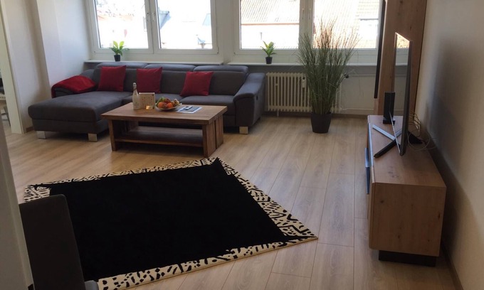 Kaiserslautern Apartment | Modern Apartment in Kaiserslautern with Spa and Breakfast