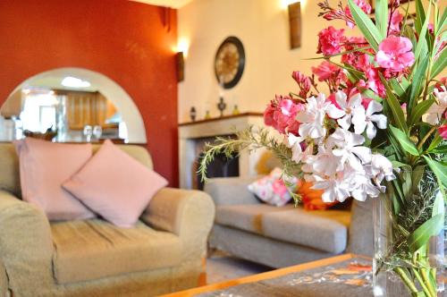 Petaleia House | Guest Rated: Kladas House Xanthates with Oceanfront Dining