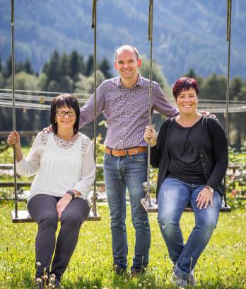 Valle San Silvestro Hotel | Guest Favorite Klein Fein Hotel zum Graf with Hot Tub & Breakfast