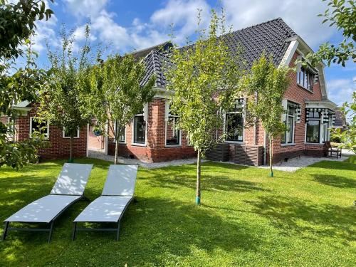 Midwolde Apartment | Pet-Friendly Klein Nienoord with Ocean View & High Rating