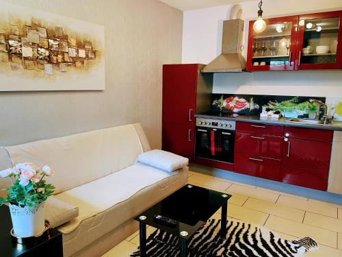 Dueren Apartment | Cozy Accommodation Near Cologne and Aachen - 8/10 Rating