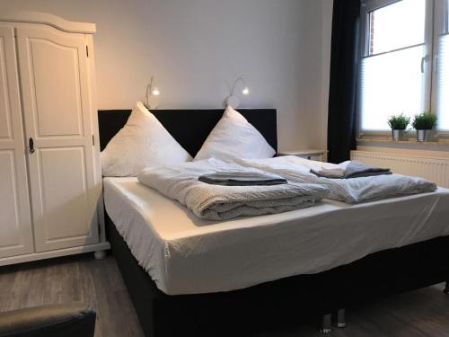 Neßmersiel Apartment | Cozy Kleine Möwe - Pet-Friendly with Breakfast Included