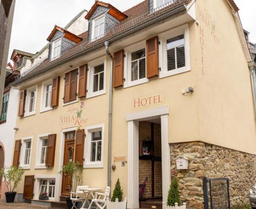 Altstadt Hotel | Pet-Friendly Haven at Kleine Villa Rose - 8.5/10 Rated Stay