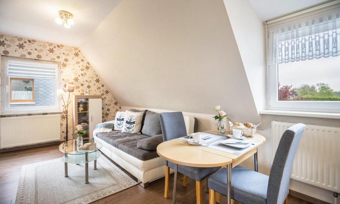 Dorum Apartment | Cozy Kleiner Priel: Family-Friendly Stay with Great Reviews