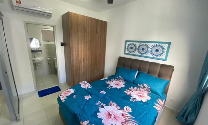Kota Warisan House | Discover KLIA2 Alanis: Top-Rated Stay Near Putrajaya