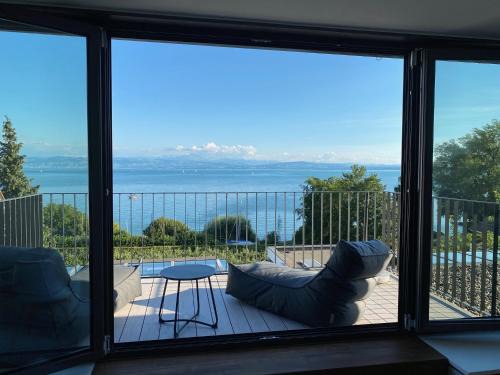 Waggershausen Apartment | Experience Kling am See: Oceanfront Escape with Private Beach