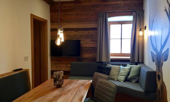 Muehlbach Am Hochkoenig Apartment | Relaxing Klingspitze - MandlWand Lodge with Spa & Hot Tub