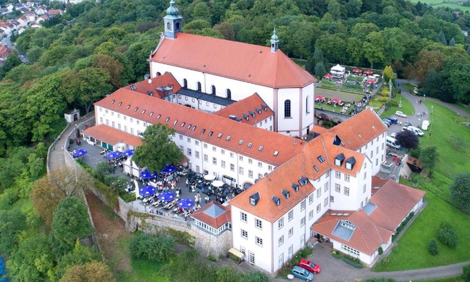 Fulda Hotel | Discover Kloster Frauenberg: Pet-Friendly & Rated 9/10