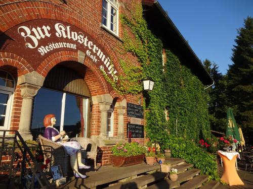 Hann. Muenden Hotel | Family-Friendly Klostermühle Bursfelde with Great Dining