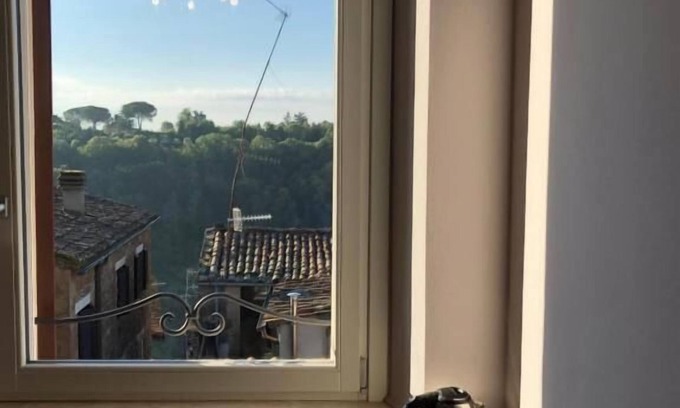 Pitigliano House | Prime Location Hotel Km 0 dal Centro with Family-Friendly Amenities