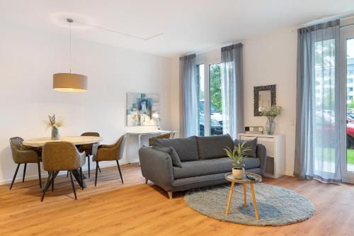 Unterwiehre-Nord Apartment | Guest Rated: Km Style Apartments 3 with Family-Friendly Amenities