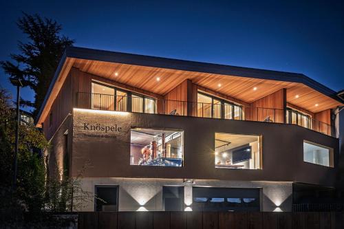 Bressanone Apartment | Knöspele - Brennerei & Genuss-Apartments