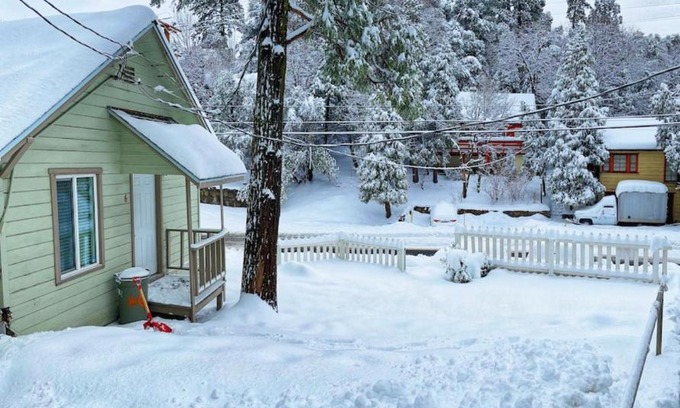 Crestline House | Child-Friendly Retreat at Knapps The Spot - Guest Rated 10/10