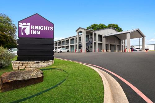 Belton Hotel | Pet-Friendly Knights Inn in Belton/Temple Awaits You