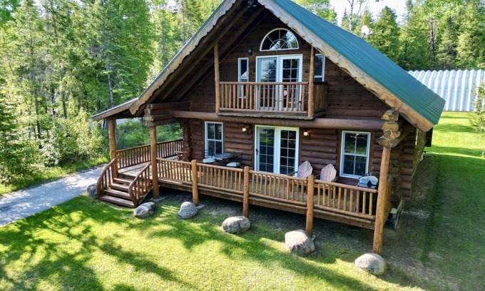 Drummond House | Relax at Knots Landing on Drummond Island with Scenic Views