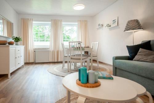 Albertsdorf Apartment | Top-Rated Knusthof Lafrenz - Nordlicht with Oceanfront Views