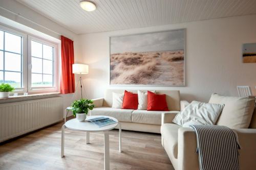 Albertsdorf Apartment | Discover Knusthof Lafrenz - Family-Friendly Oceanfront Retreat