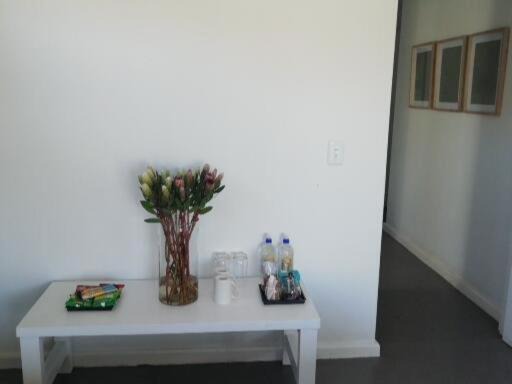 Hunter's Home House | Budget-Friendly Oceanfront Stay in Knysna with Hot Tub