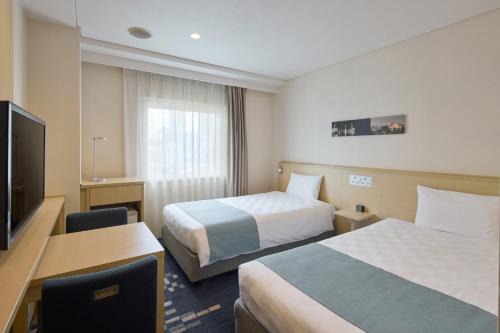 Sannomiya Hotel | Explore Kobe Sannomiya Tokyu REI Hotel with Family-Friendly Amenities